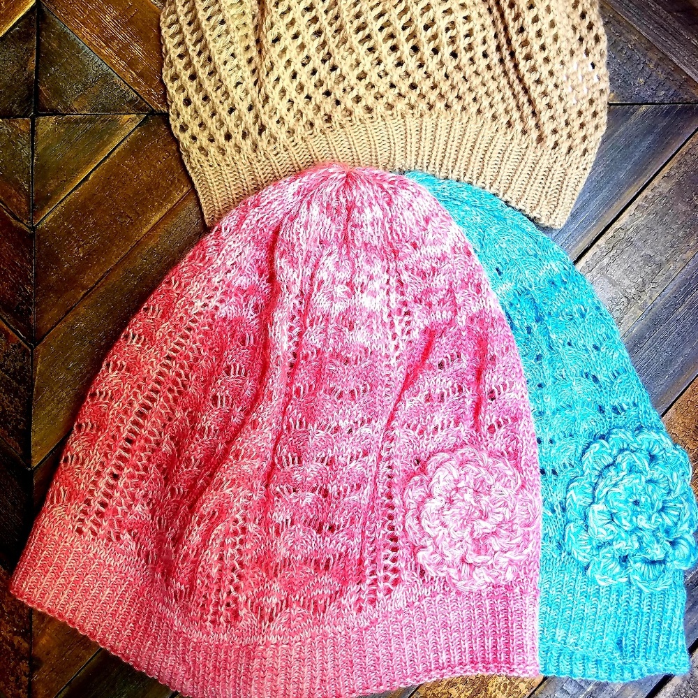 NEW, NEVER WORN!! 3 Bennies